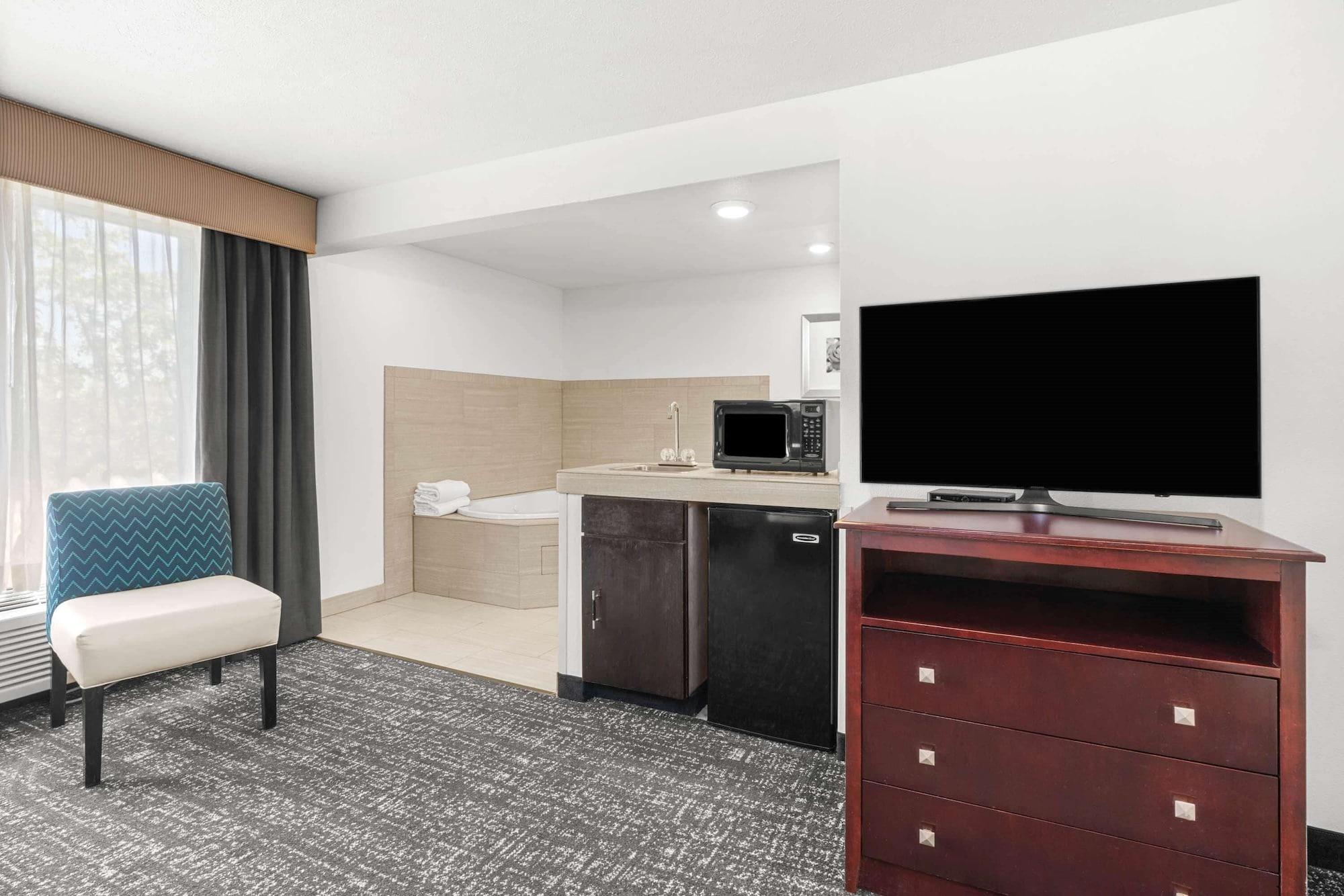La Quinta By Wyndham Portland Nw Hotell Eksteriør bilde