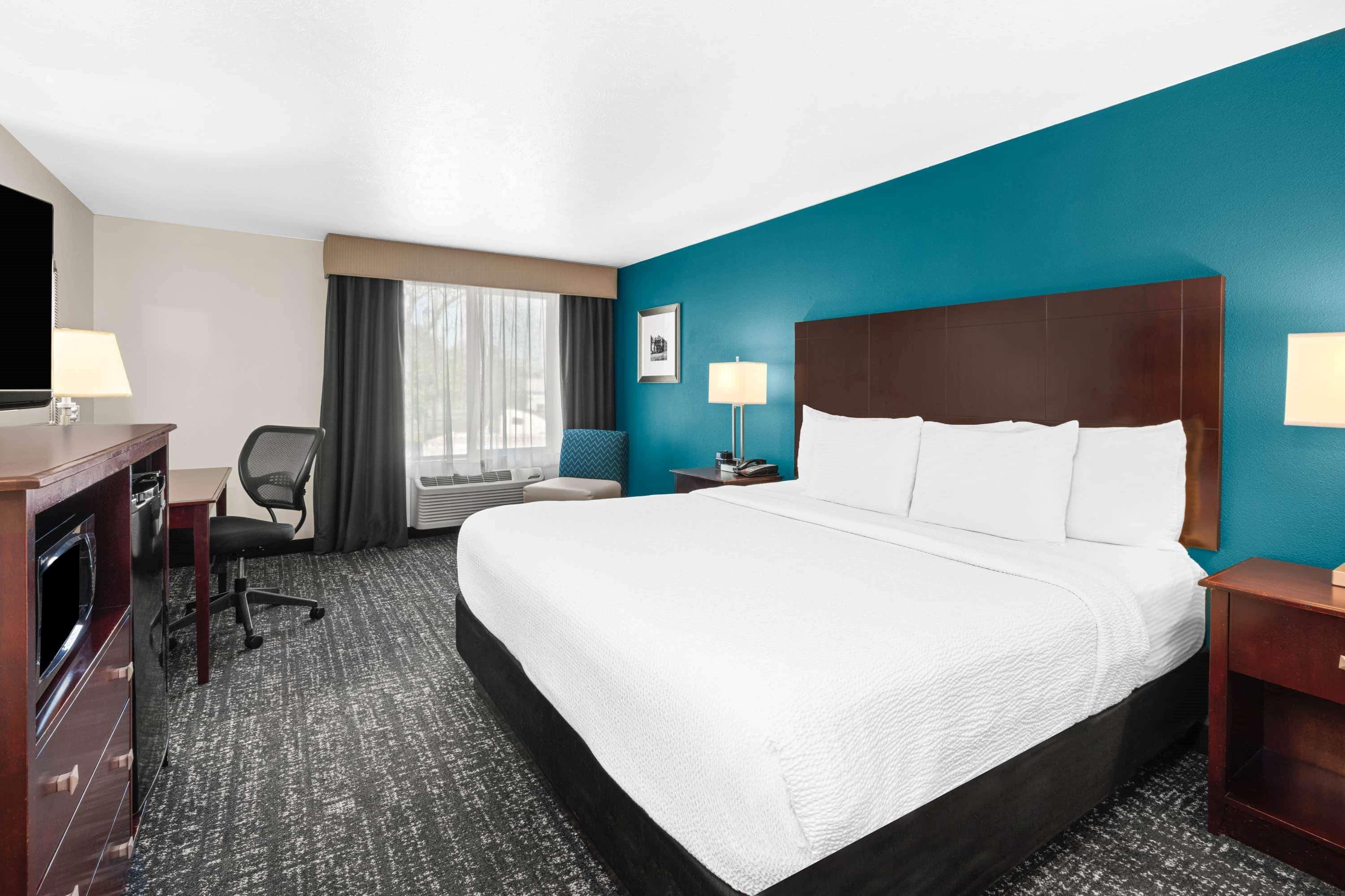 La Quinta By Wyndham Portland Nw Hotell Eksteriør bilde