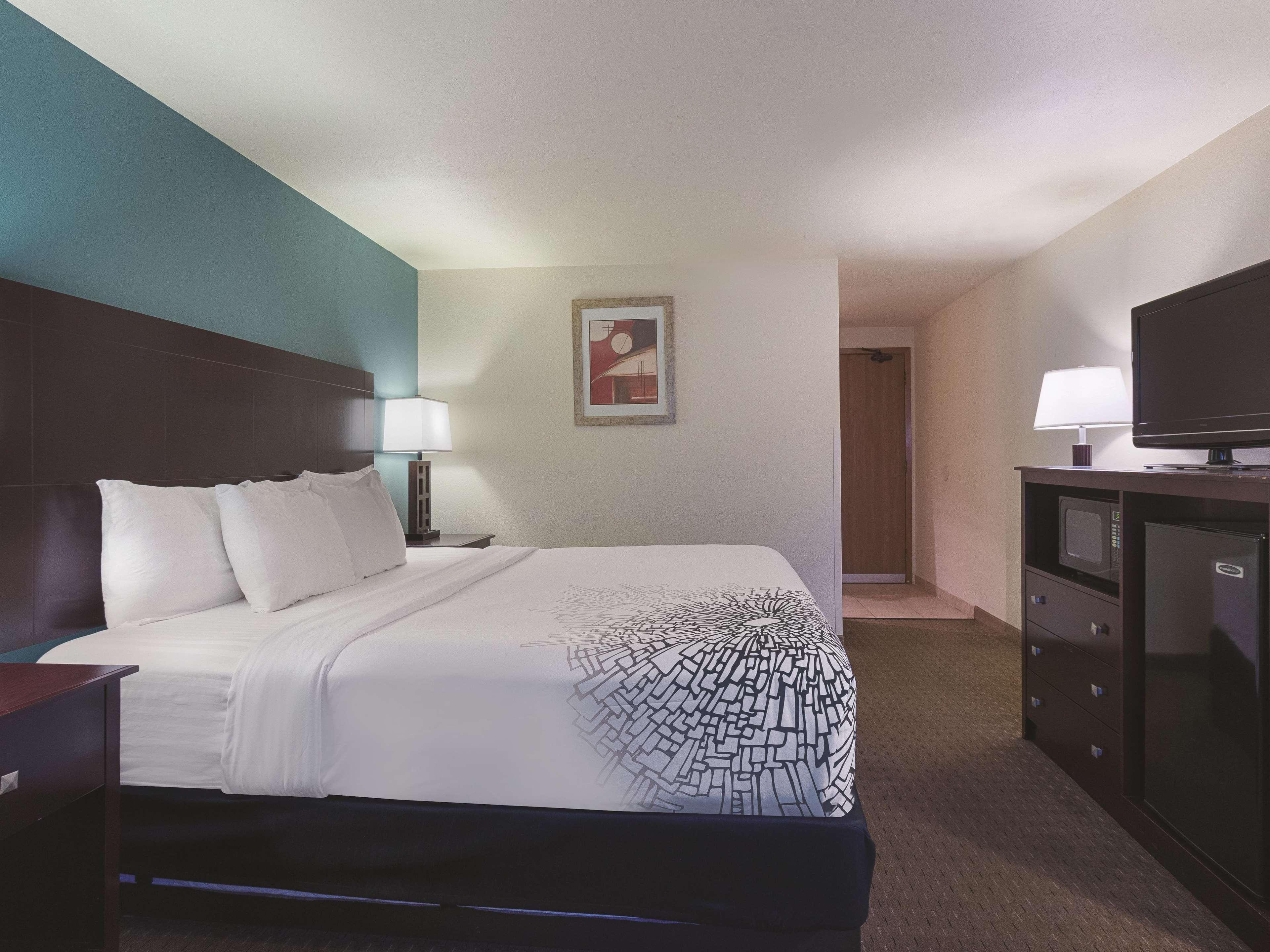 La Quinta By Wyndham Portland Nw Hotell Eksteriør bilde