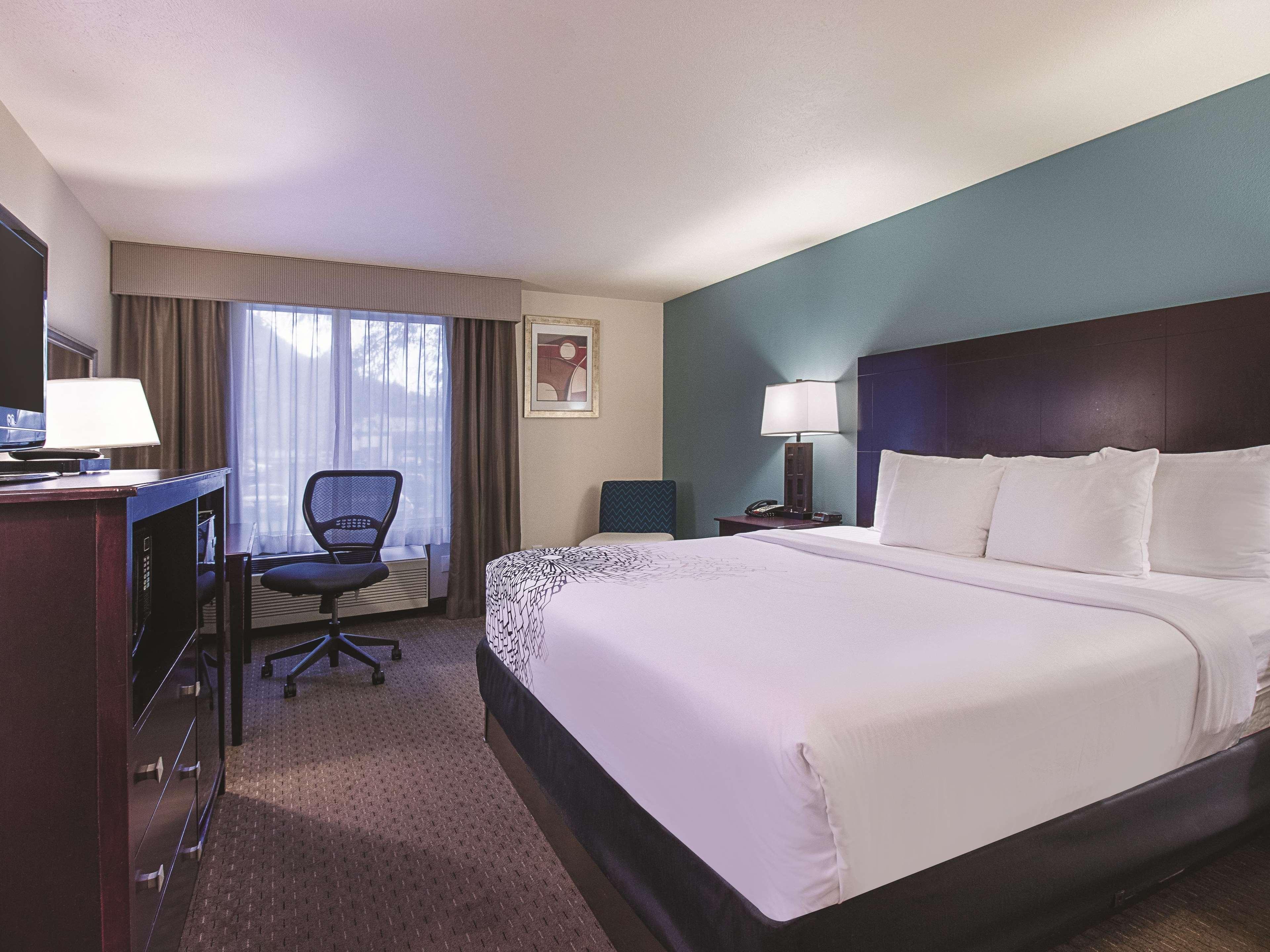 La Quinta By Wyndham Portland Nw Hotell Eksteriør bilde