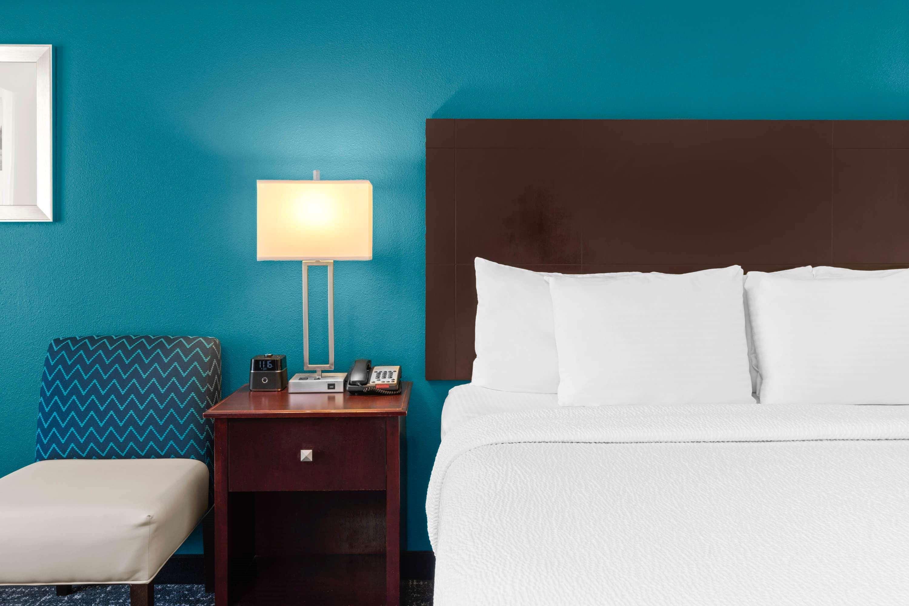 La Quinta By Wyndham Portland Nw Hotell Eksteriør bilde